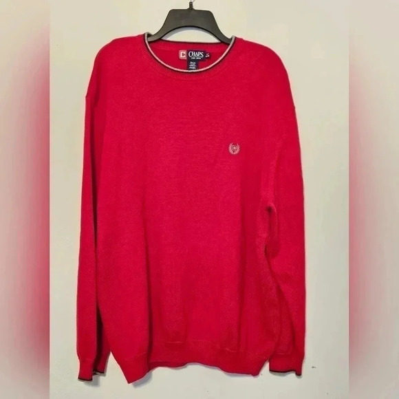 Men’s Chaps Red Crewneck Sweater - Picture 1 of 8